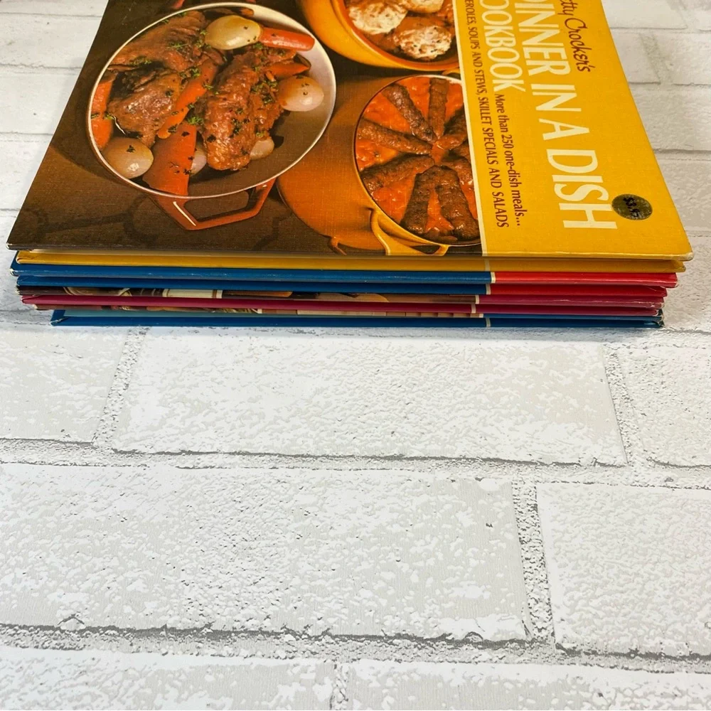 Vintage‎ Betty Crocker Cookbooks